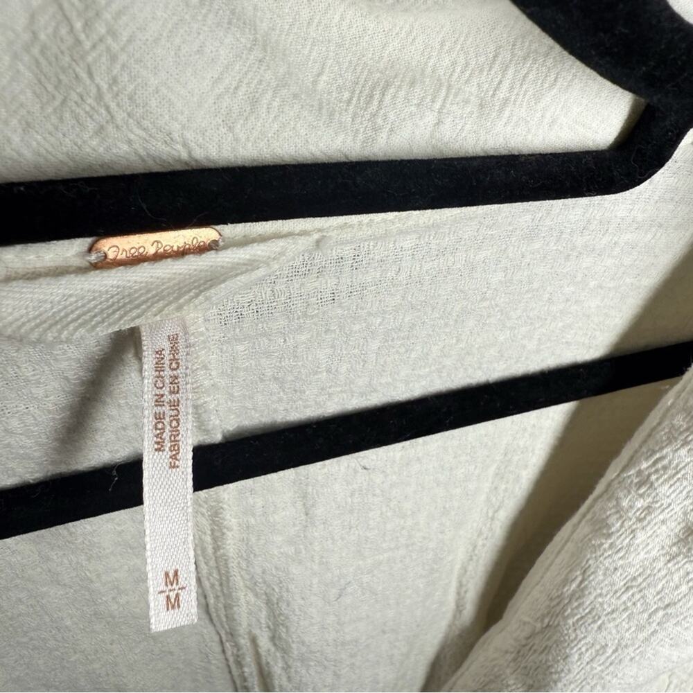 Free People Cream Ivory Waffle Relaxed V Neck Tie Waist Emeri Romper - Medium - Picture 6 of 12